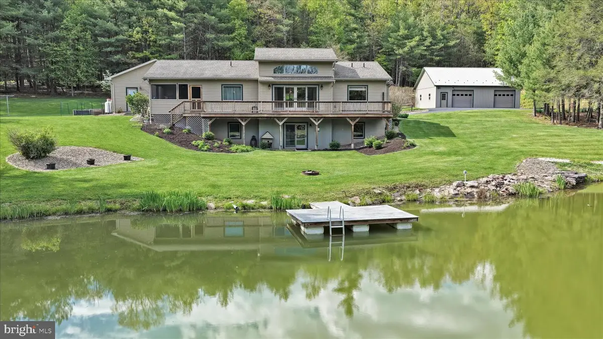 81 Stump Ln, Pine Grove, PA 17963 - #1