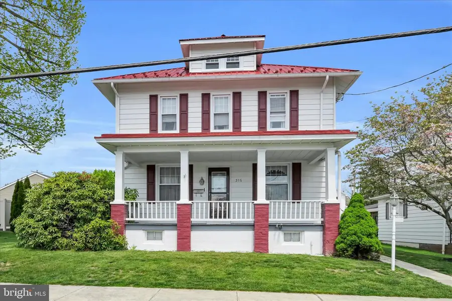 316 W Independence St, Orwigsburg, PA 17961 - #2