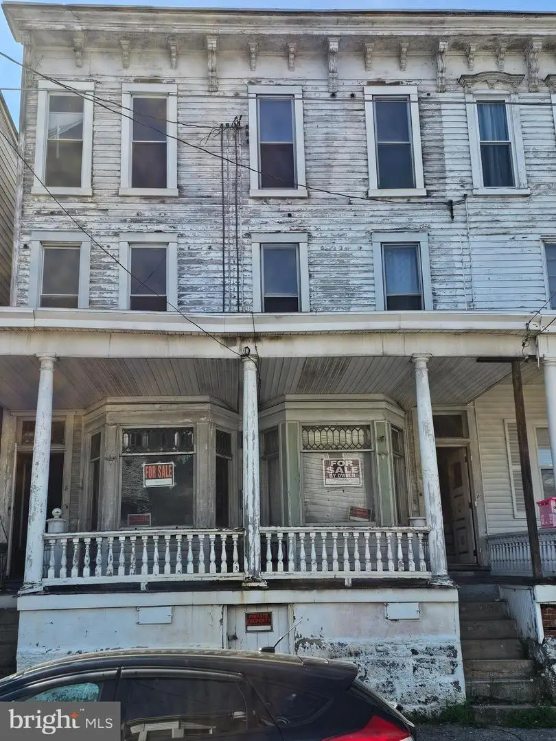 416-418 E Mahanoy Ave, Mahanoy City, PA 17948 - #3