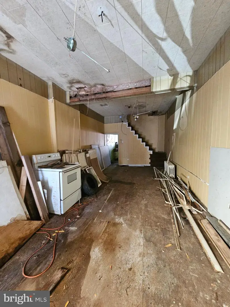 619 E Pine St, Mahanoy City, PA 17948 - #3
