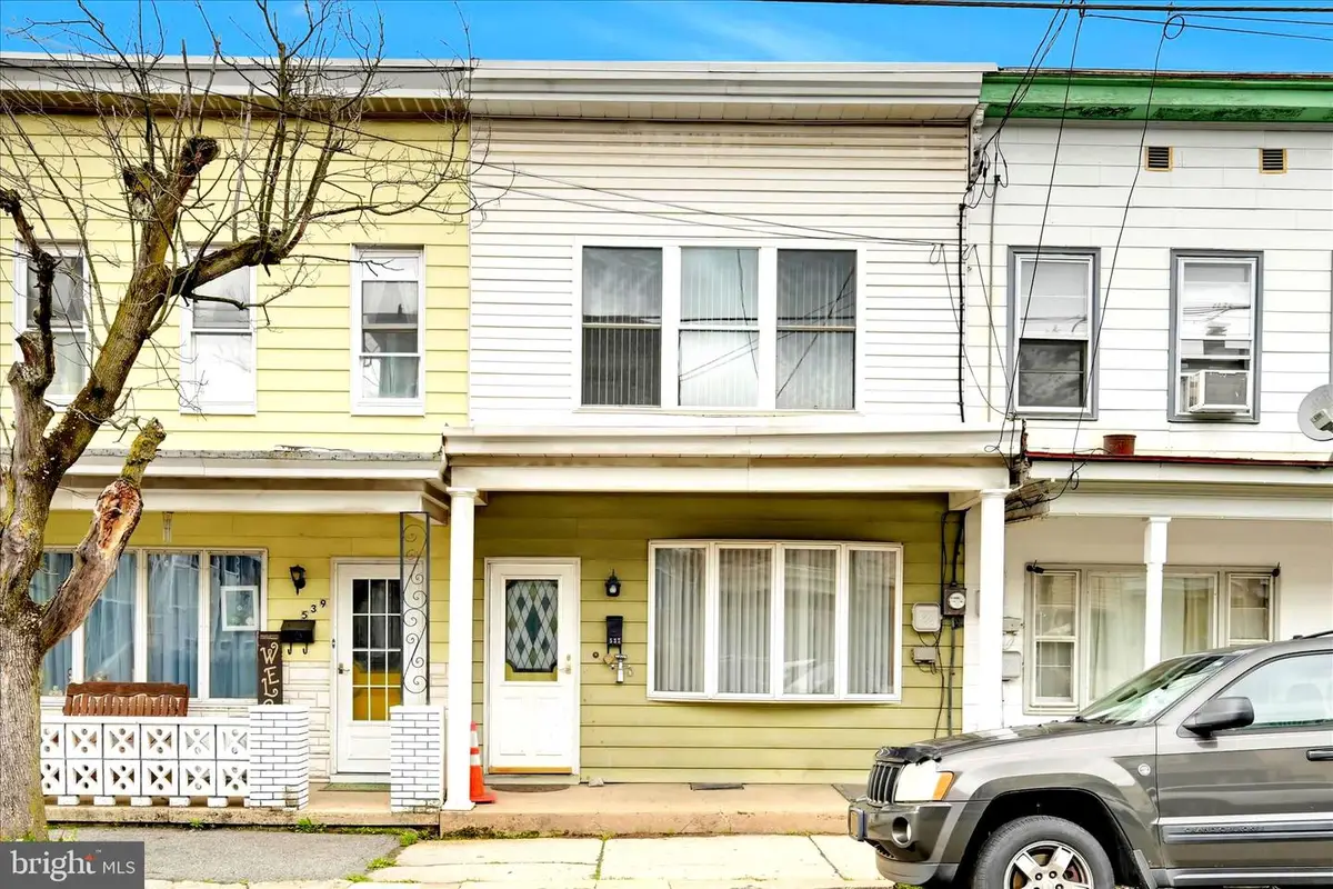 537 W Mahanoy St, Mahanoy City, PA 17948 - #1