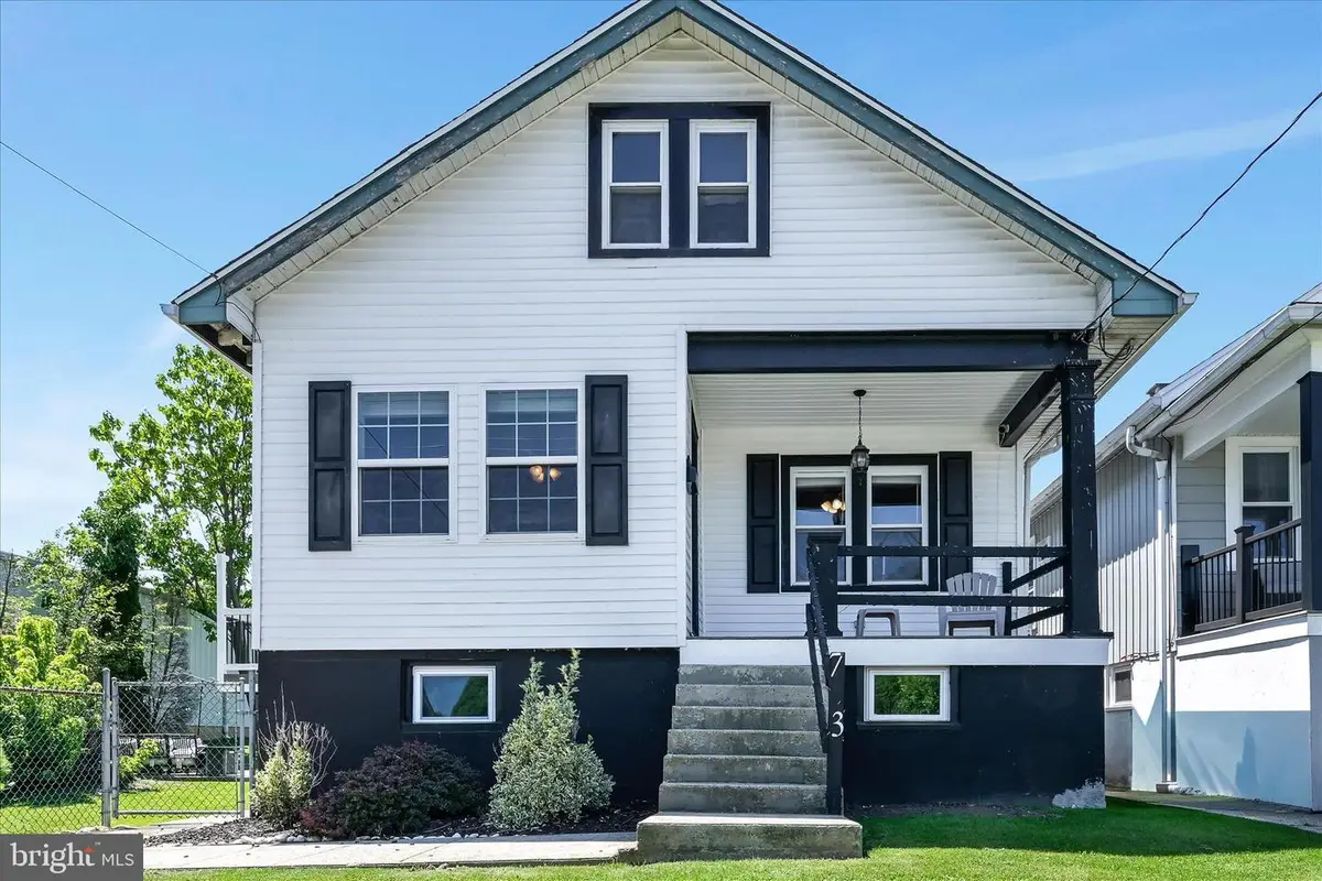 73 Schuylkill St, Cressona, PA 17929 - #1