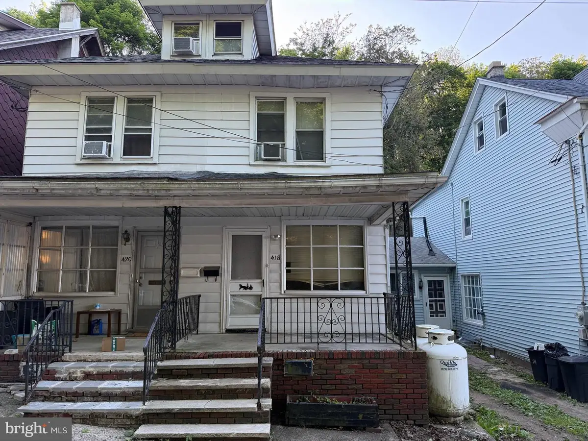 418 Laurel St, Minersville, PA 17954 - #1
