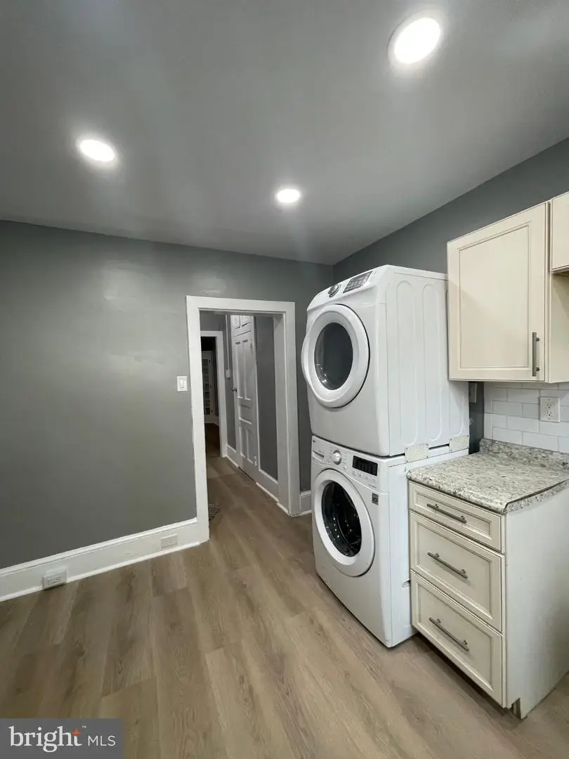 108 N George St, Pottsville, PA 17901 - #3