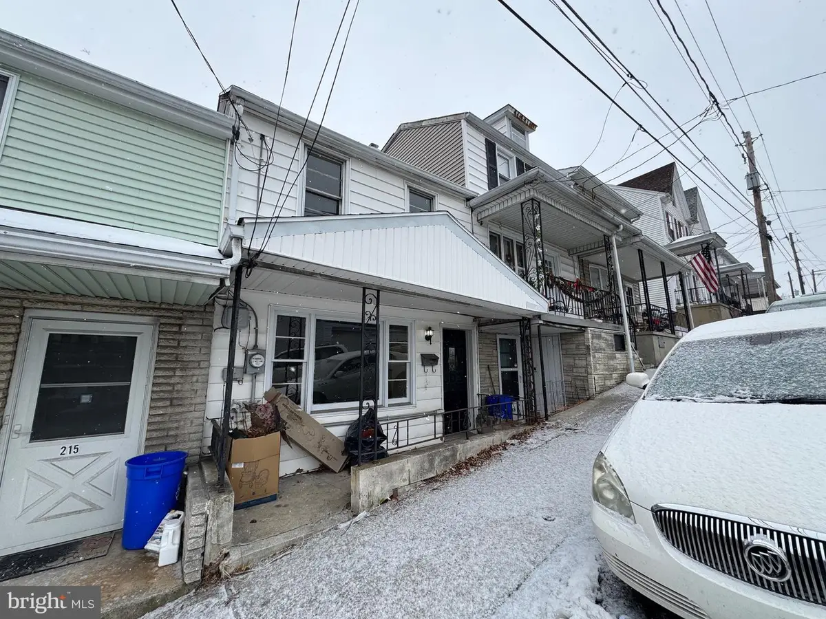 217 S South St, Minersville, PA 17954 - #1