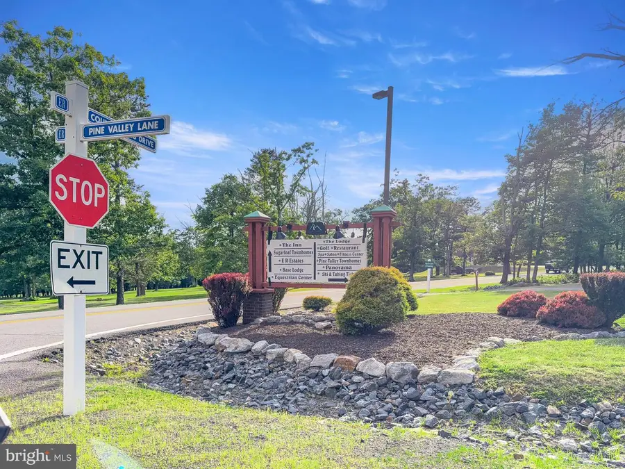 2 Pinewood Cir, Hazleton, PA 18202 - #2