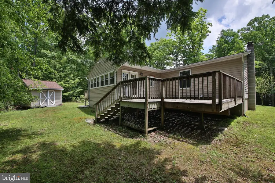 11 Blue Berry Ln, Nesquehoning, PA 18240 - #2