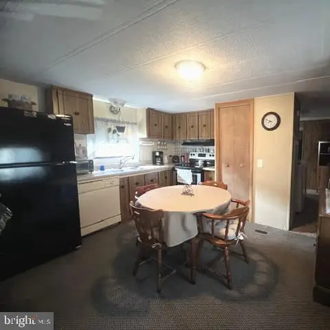 5 Sammys Mobile Home Park, Schuylkill Haven, PA 17972 - #3