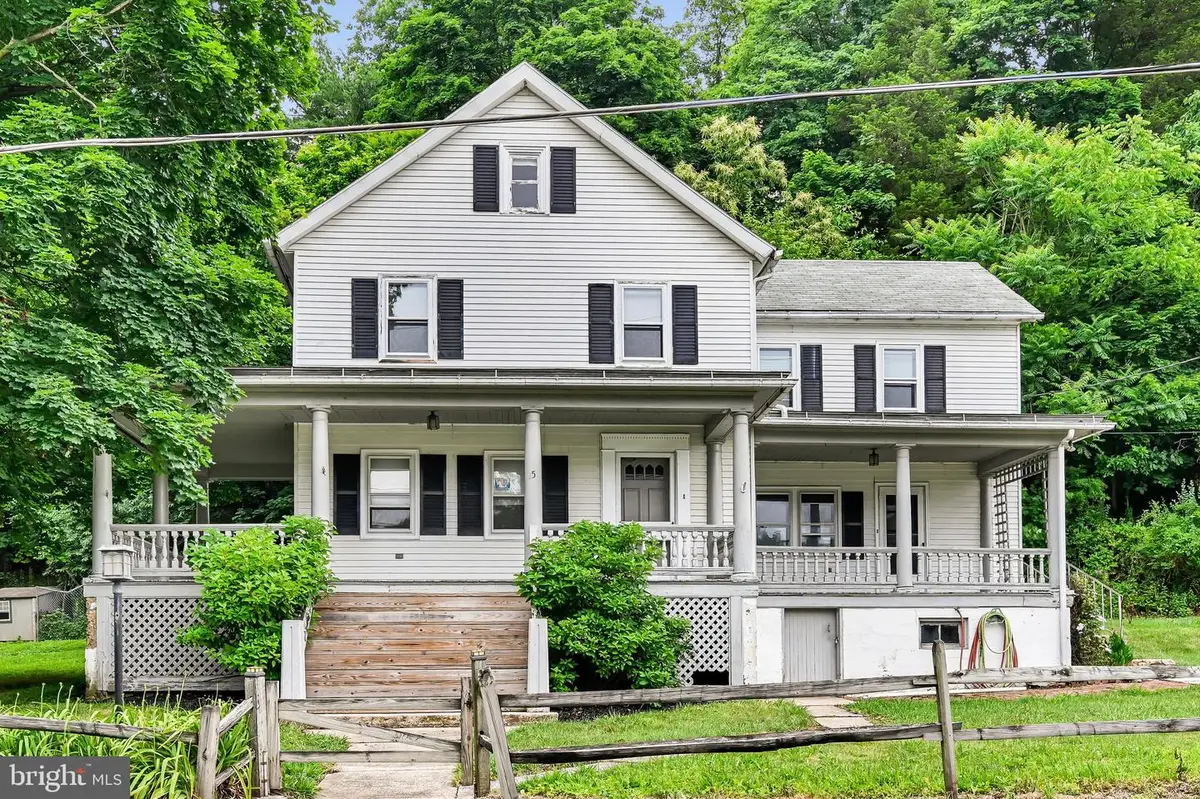 15 Rock Rd, Pine Grove, PA 17963 - #1