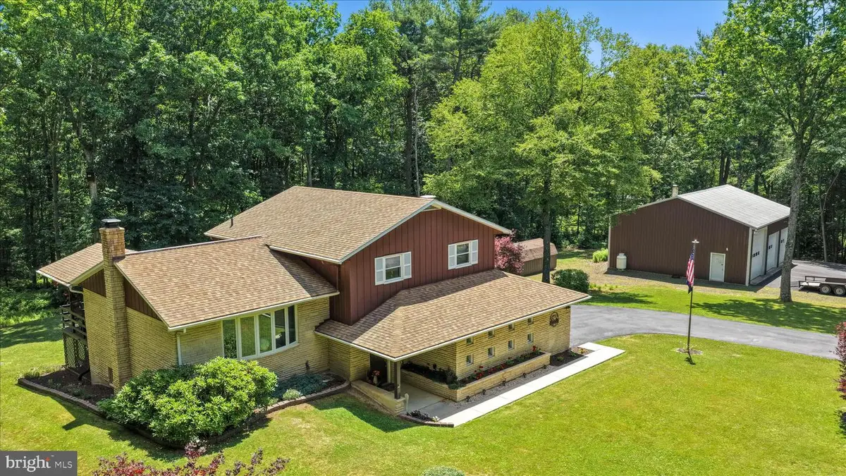 28 Pine Heights Dr, Pine Grove, PA 17963 - #1