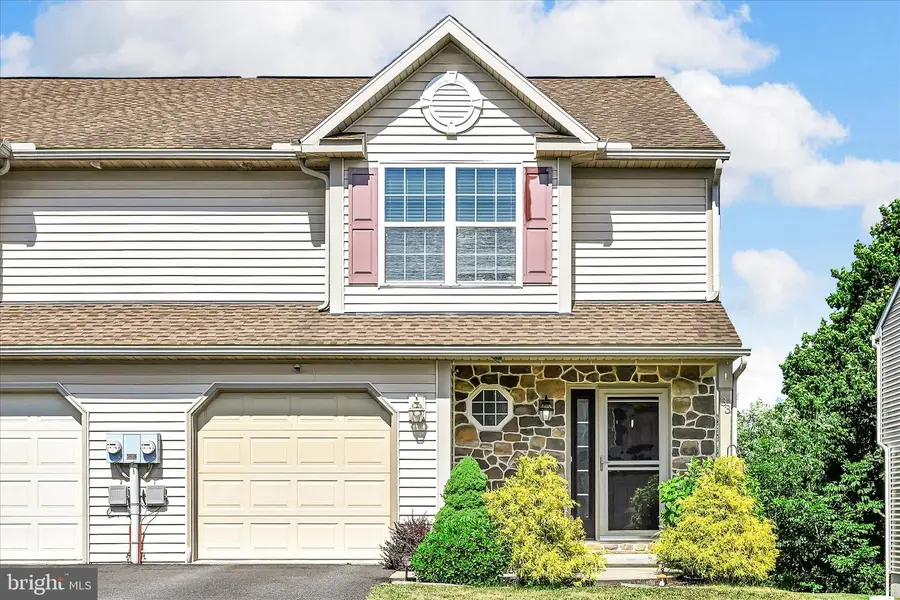 33 Marsha Dr, Cressona, PA 17929 - #2