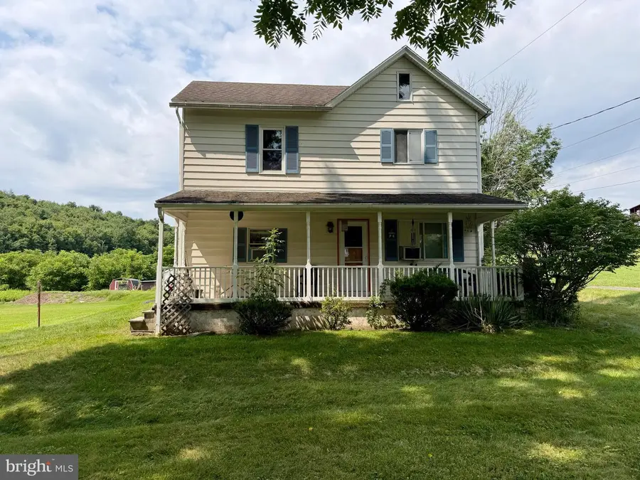 307 W Tanner St, Ringtown, PA 17967 - #3