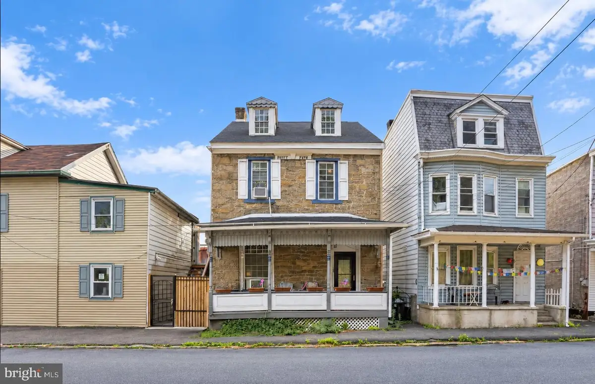 55 Mill St, Port Carbon, PA 17965 - #1