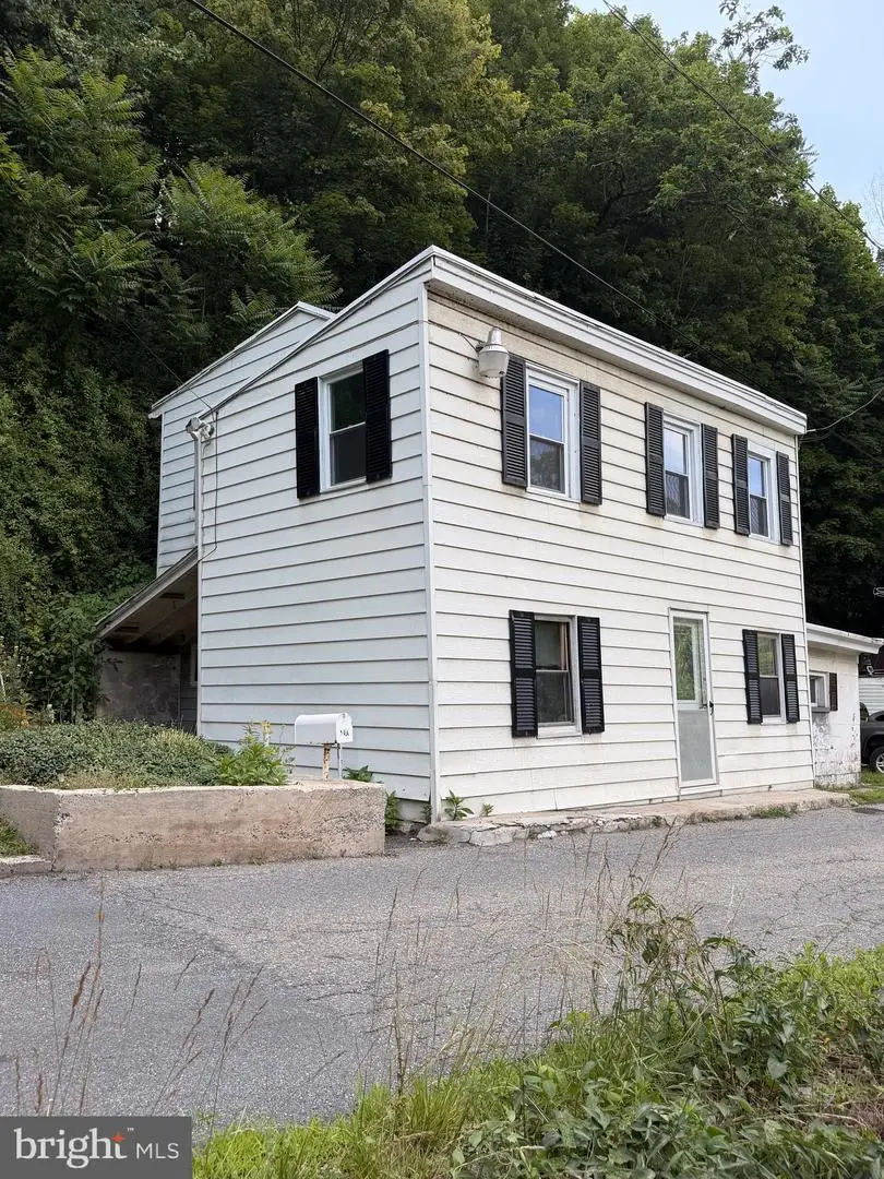 966 S Centre St, Pottsville, PA 17901 - #1