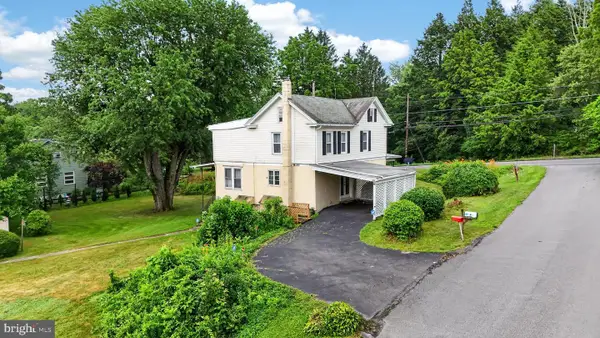 862 Barnesville Dr, BARNESVILLE, PA 18214