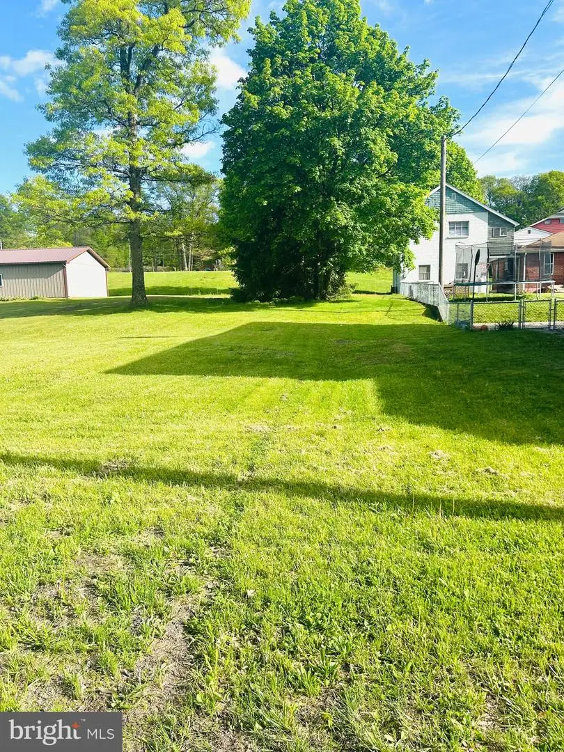 221 Main St, Tremont, PA 17981 - #2