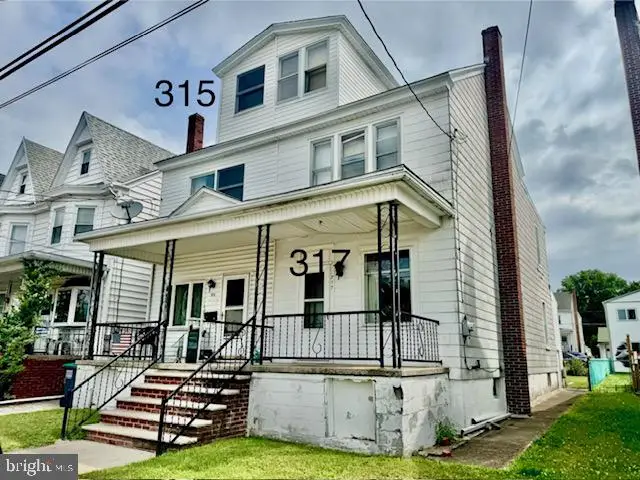 317 S Broad Mountain Ave, Frackville, PA 17931 - #1