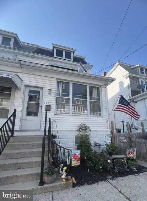 437 Hess St, Schuylkill Haven, PA 17972 - #1