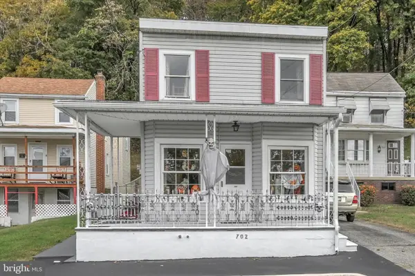702 Port Carbon- Saint Clair Hwy, POTTSVILLE, PA 17901