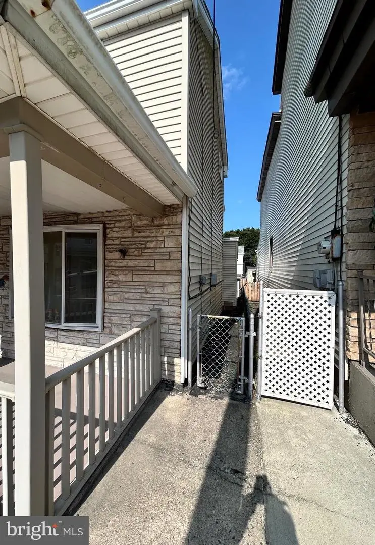 117 Hunter St, Tamaqua, PA 18252 - #3
