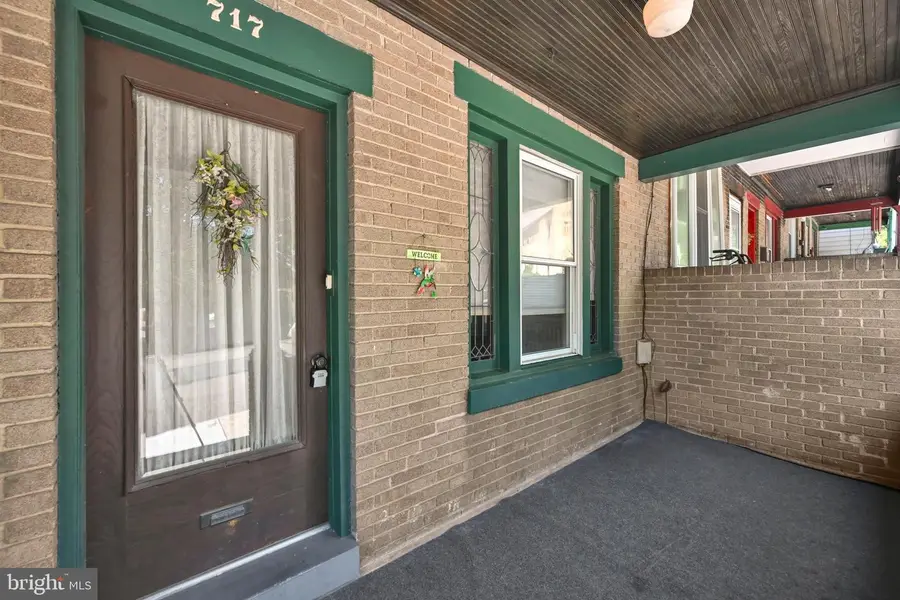717 N Centre St, Pottsville, PA 17901 - #3