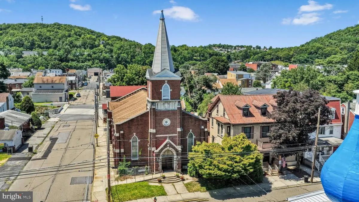 50 S Nichols St, Saint Clair, PA 17970 - #1