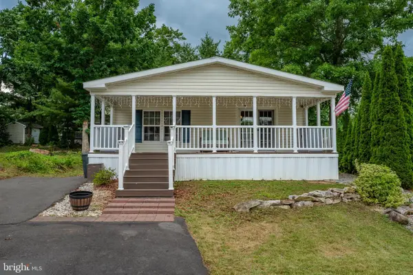 211 Hope Dr, NEW RINGGOLD, PA 17960