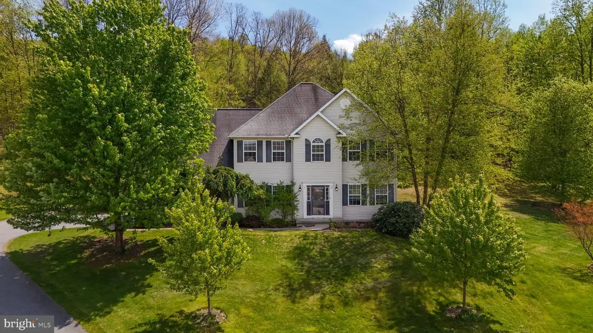 115 Holly Rd, Orwigsburg, PA 17961 - #1