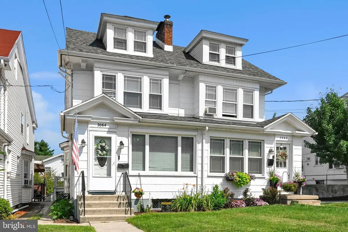 2064 W Market St, Pottsville, PA 17901 - #1