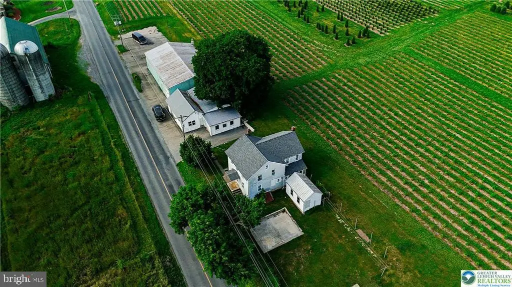 868 Catawissa Rd, Tamaqua, PA 18252 - #1