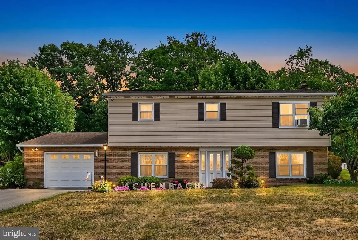 17 Terrace Hill Rd, Pine Grove, PA 17963 - #1