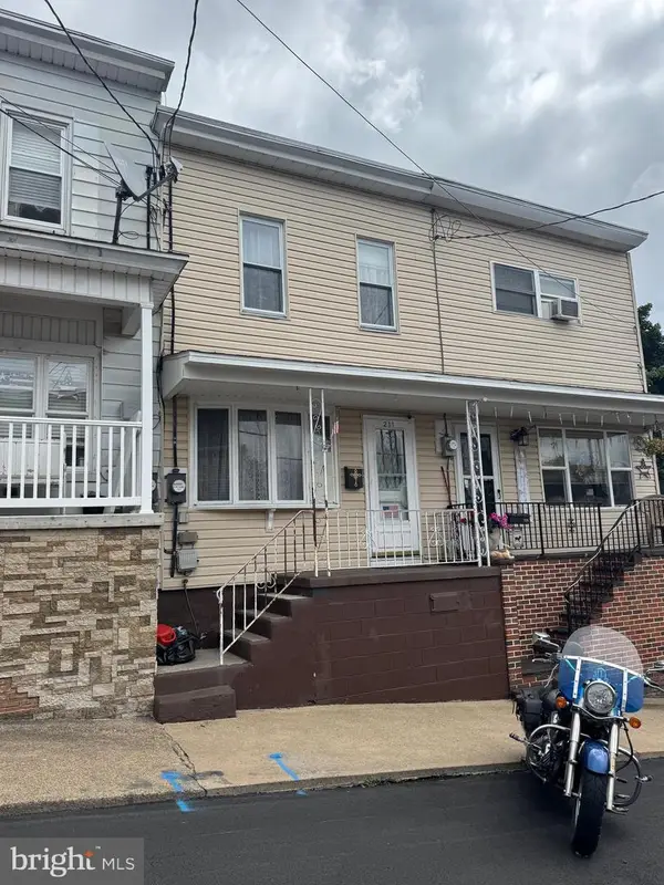 211 N Catherine St, SHENANDOAH, PA 17976