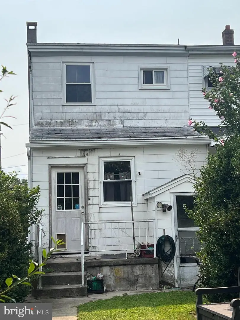 227 S Spencer St, Frackville, PA 17931 - #3