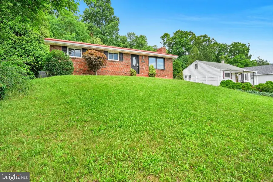 850 Fountain St, Ashland, PA 17921 - #3