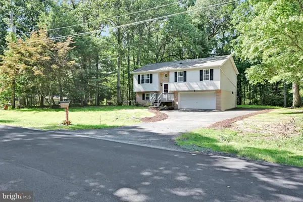 1800 Crazy Horse Dr, AUBURN, PA 17922