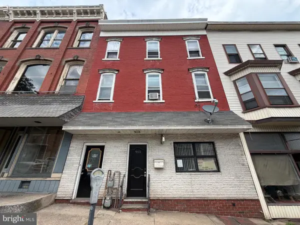913 Centre St, ASHLAND, PA 17921