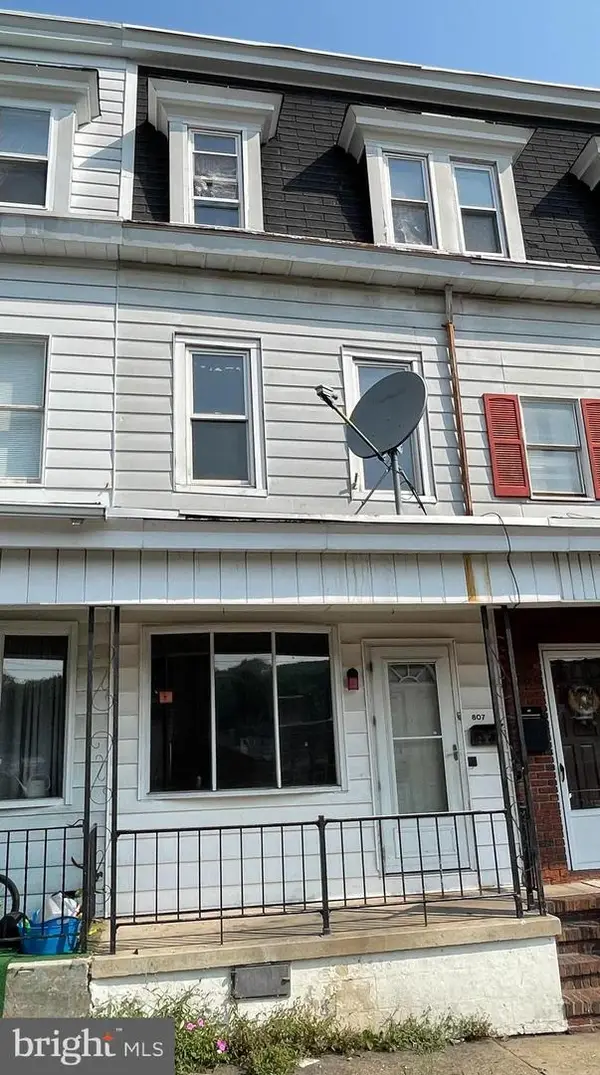 807 Market St, ASHLAND, PA 17921