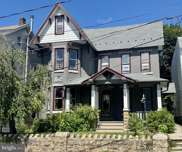 28 Dock St, SCHUYLKILL HAVEN, PA 17972