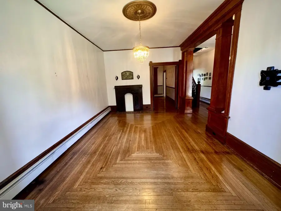 28 Dock St, Schuylkill Haven, PA 17972 - #3