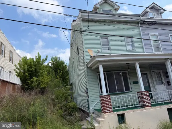 202 N 9th St, POTTSVILLE, PA 17901