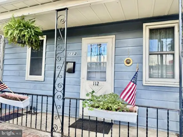 112 S Lehigh Ave S, Frackville, PA 17931 - #1
