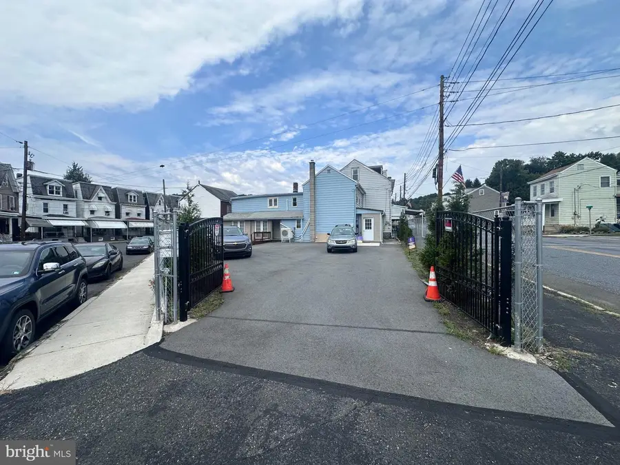 103 Market St, Port Carbon, PA 17965 - #2