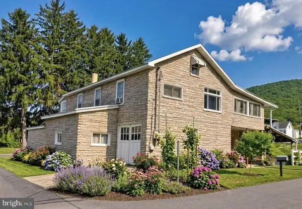 298 Plane E, GORDON, PA 17936