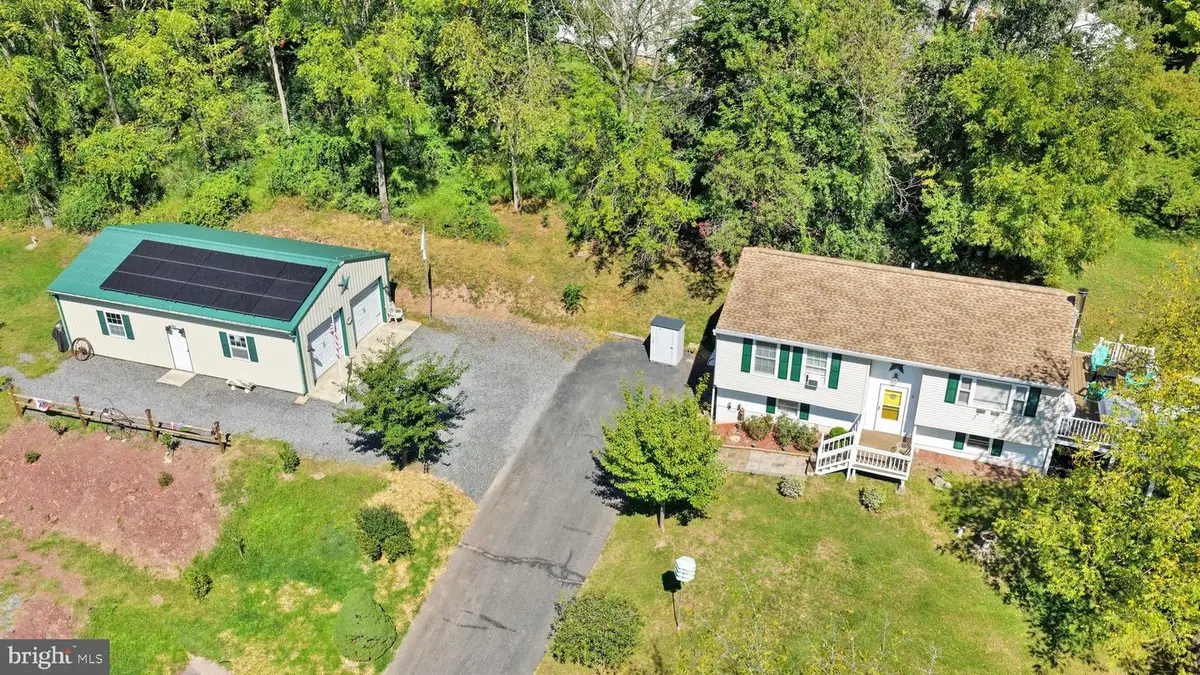 1094 Indian Dr, Auburn, PA 17922 - #1
