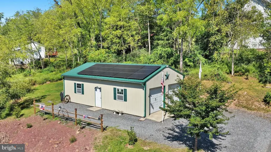 1094 Indian Dr, Auburn, PA 17922 - #3
