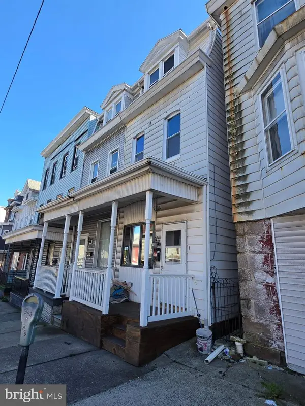 1222 Centre St, ASHLAND, PA 17921