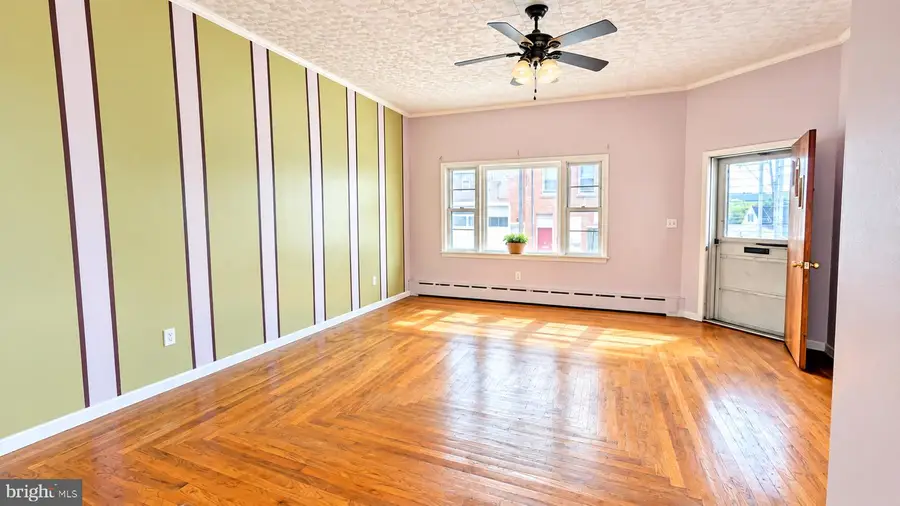 501 Lytle St, Minersville, PA 17954 - #3