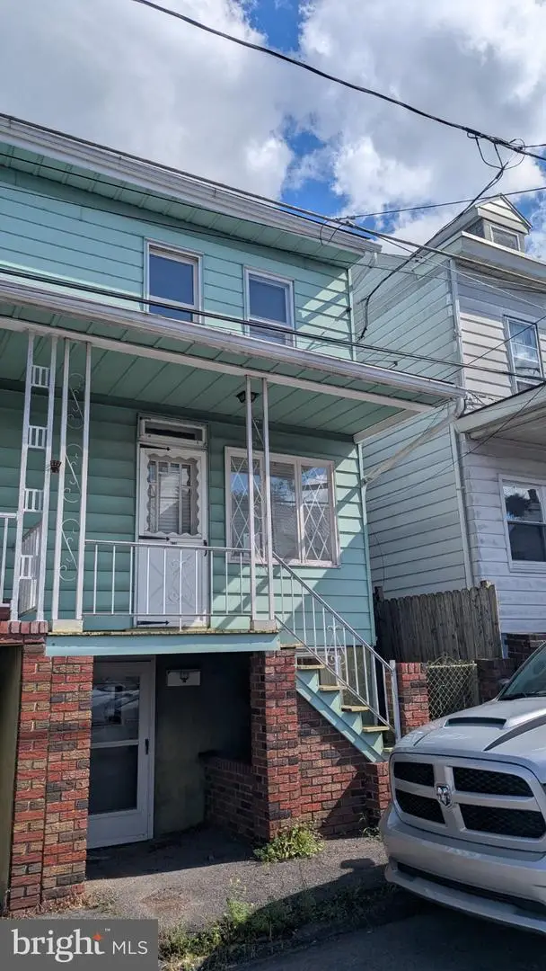 515 Lytle St, Minersville, PA 17954 - #1