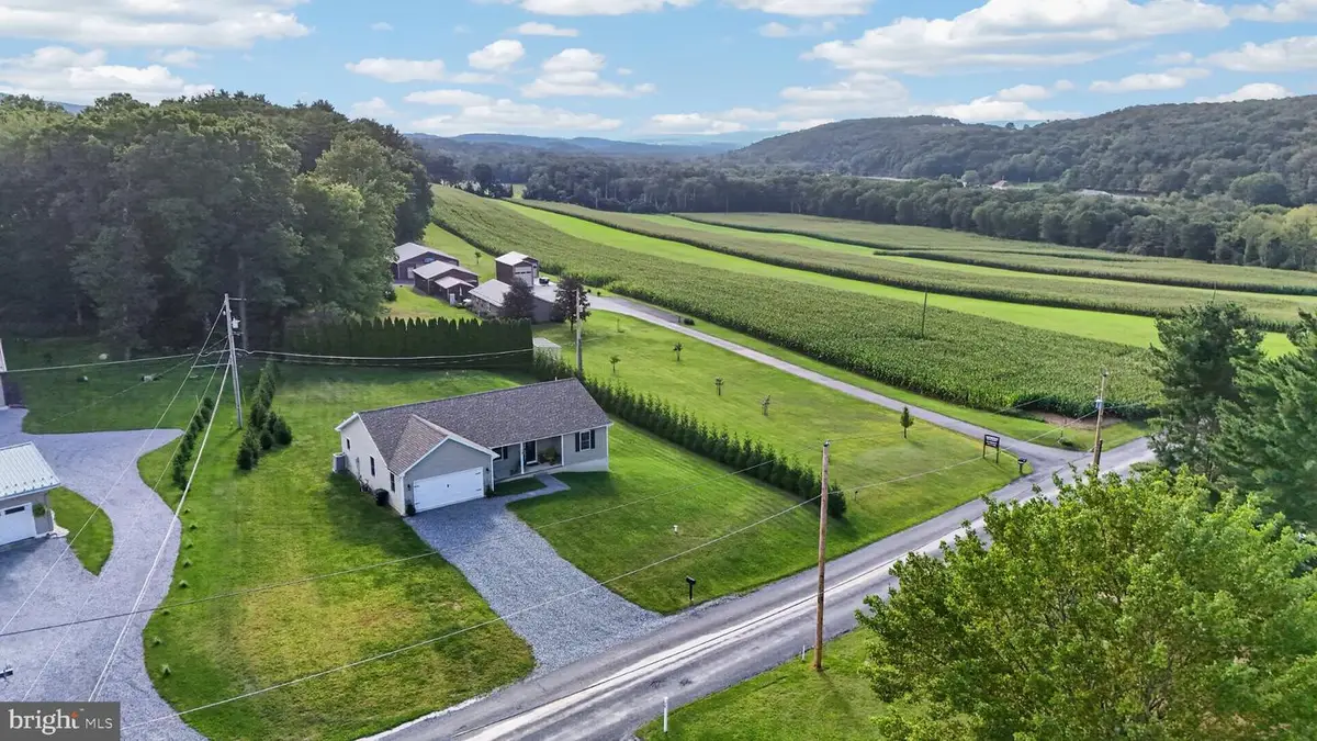 74 Kepners Rd, New Ringgold, PA 17960 - #1