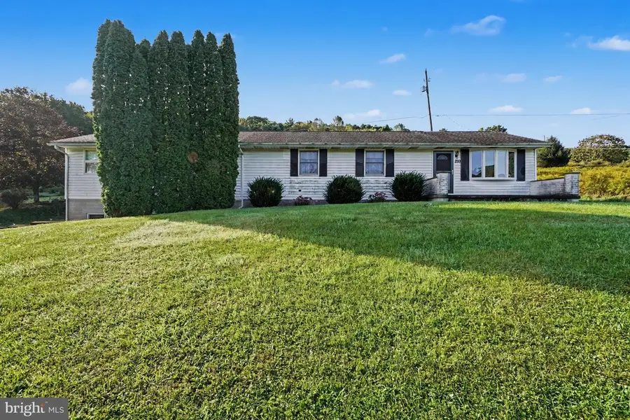 299 Little Mountain Rd, Ringtown, PA 17967 - #2